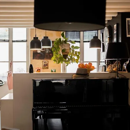 200m In - Panoramic View Of The Roofs Apartamento *